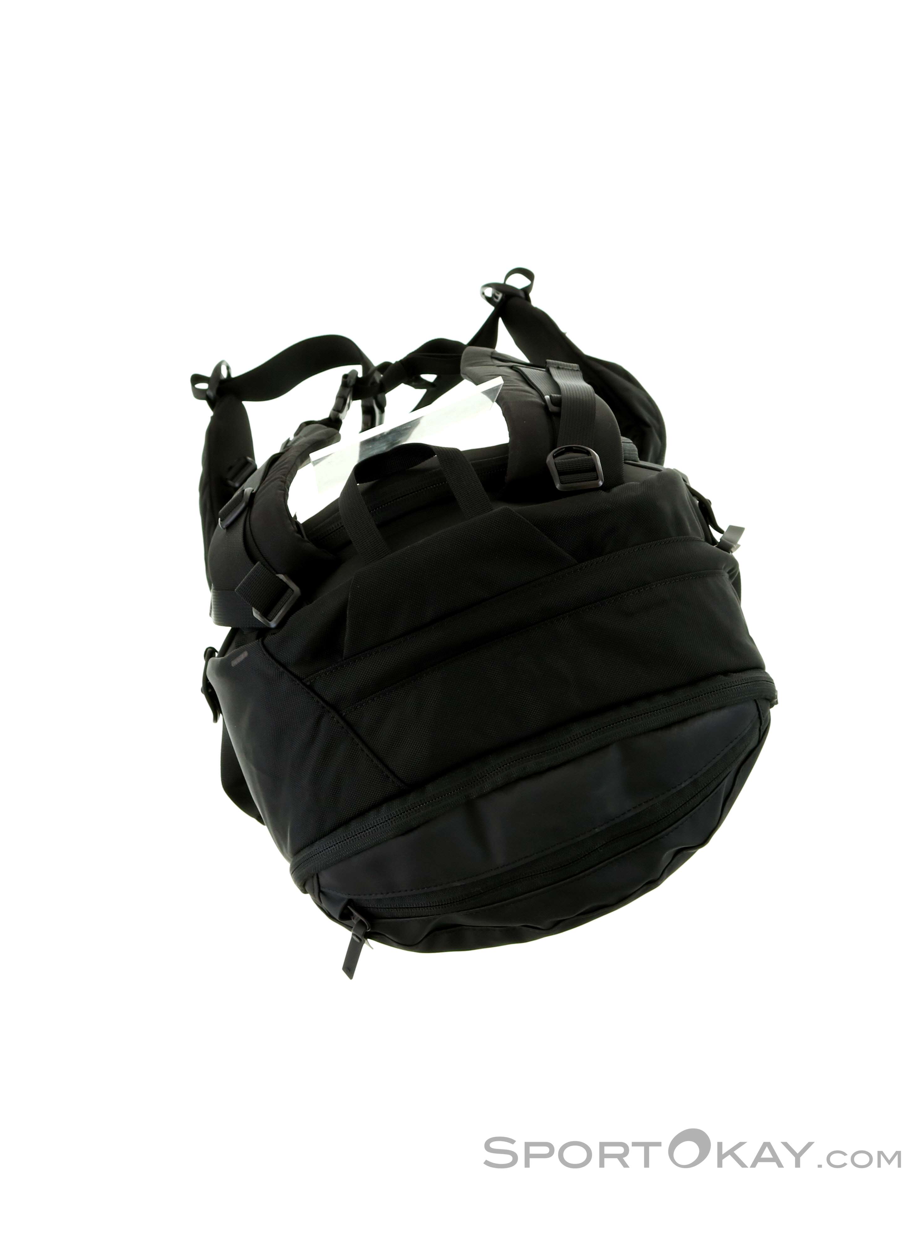 【新品未使用】Peak Performance Ski Bag スキーバッグ Peak Performance Vertical 32l Ski Backpack - Backpacks - Safety